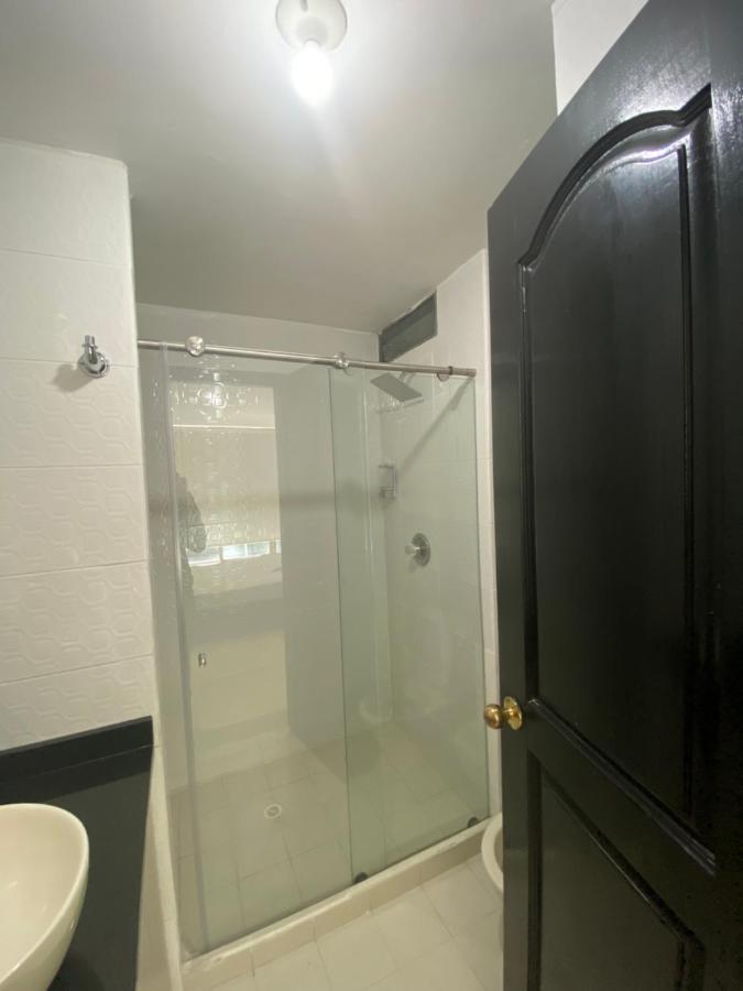 Апартаменты Apartaestudio Amoblado Con Excelente Ubicacion Перейра Экстерьер фото