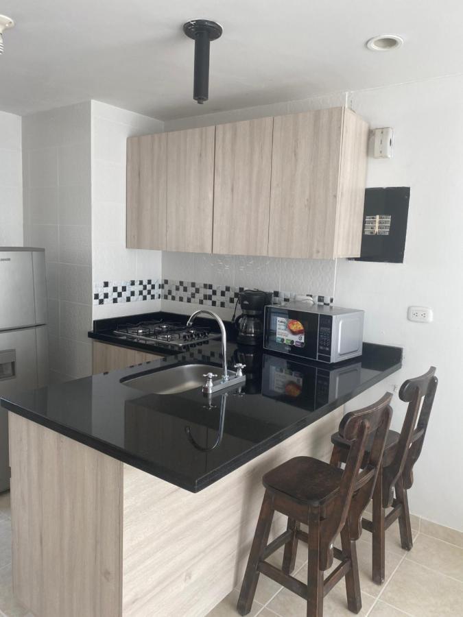 Апартаменты Apartaestudio Amoblado Con Excelente Ubicacion Перейра Экстерьер фото